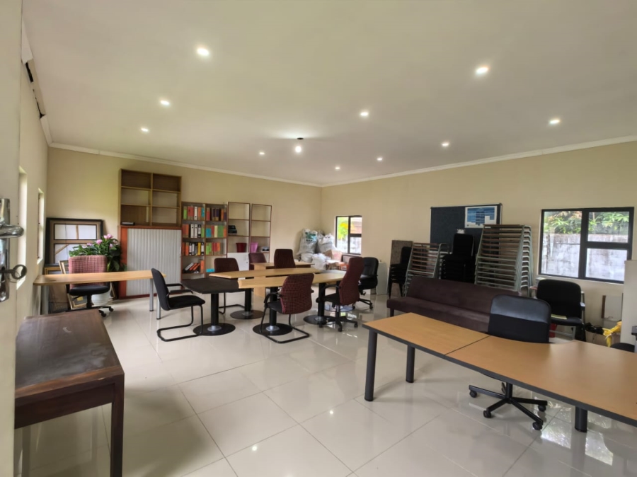 Commercial Property for Sale in Vincent Eastern Cape